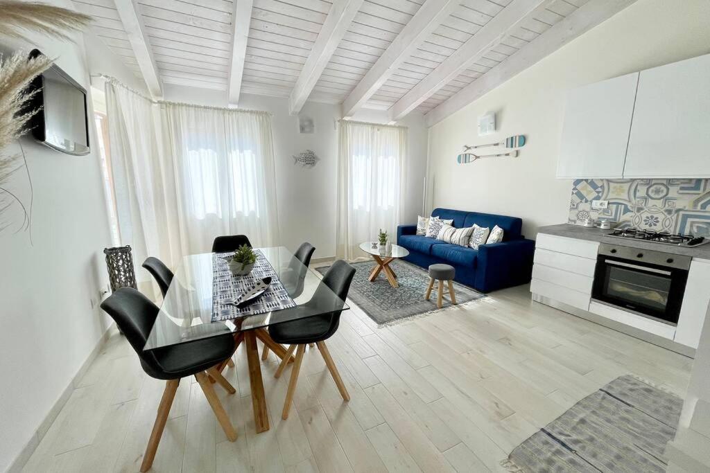 Free Private Parking, New Apartment Альгеро Экстерьер фото
